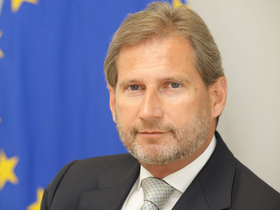 Johannes Hahn prend le large