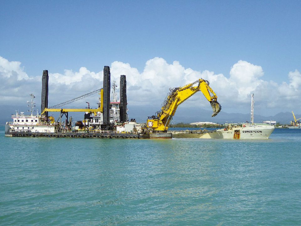 Transport maritime en Guadeloupe : commencer les travaux de dragage