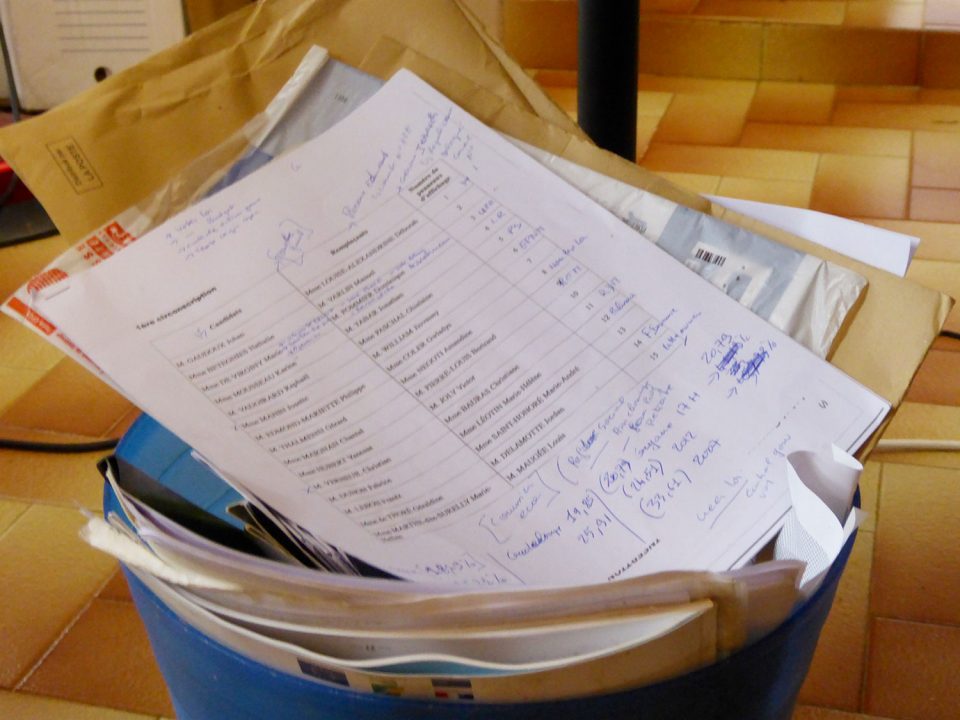 Récupération des papiers d’entreprise