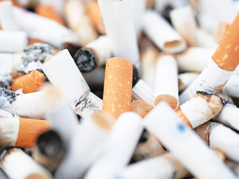Déchets du tabac : l’État revoit sa copie sans rien changer !