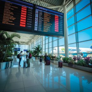 Les aéroports des Antilles et de la Guyane retiennent leur souffle !