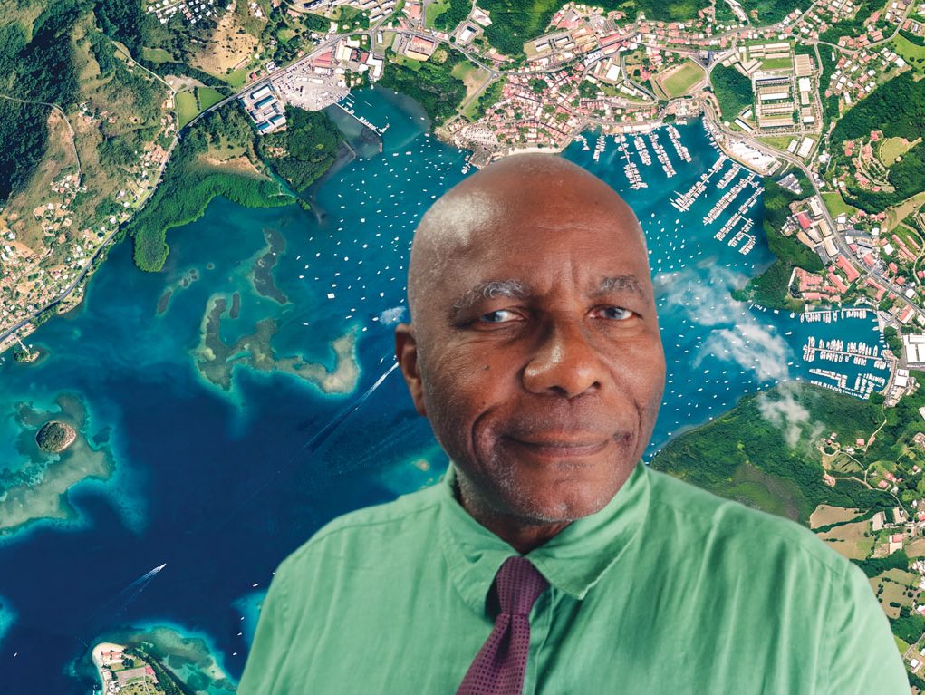 Le mouillage s’organise enfin dans la baie du Marin